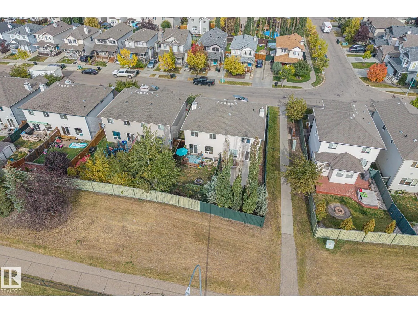 61 Vaughn AV