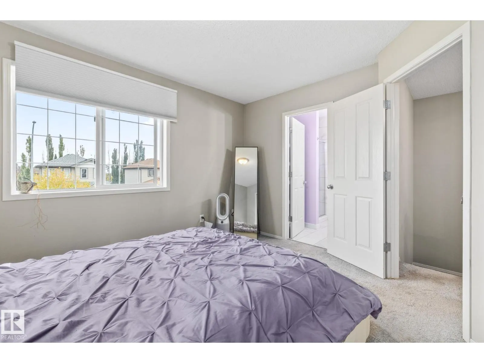61 Vaughn AV