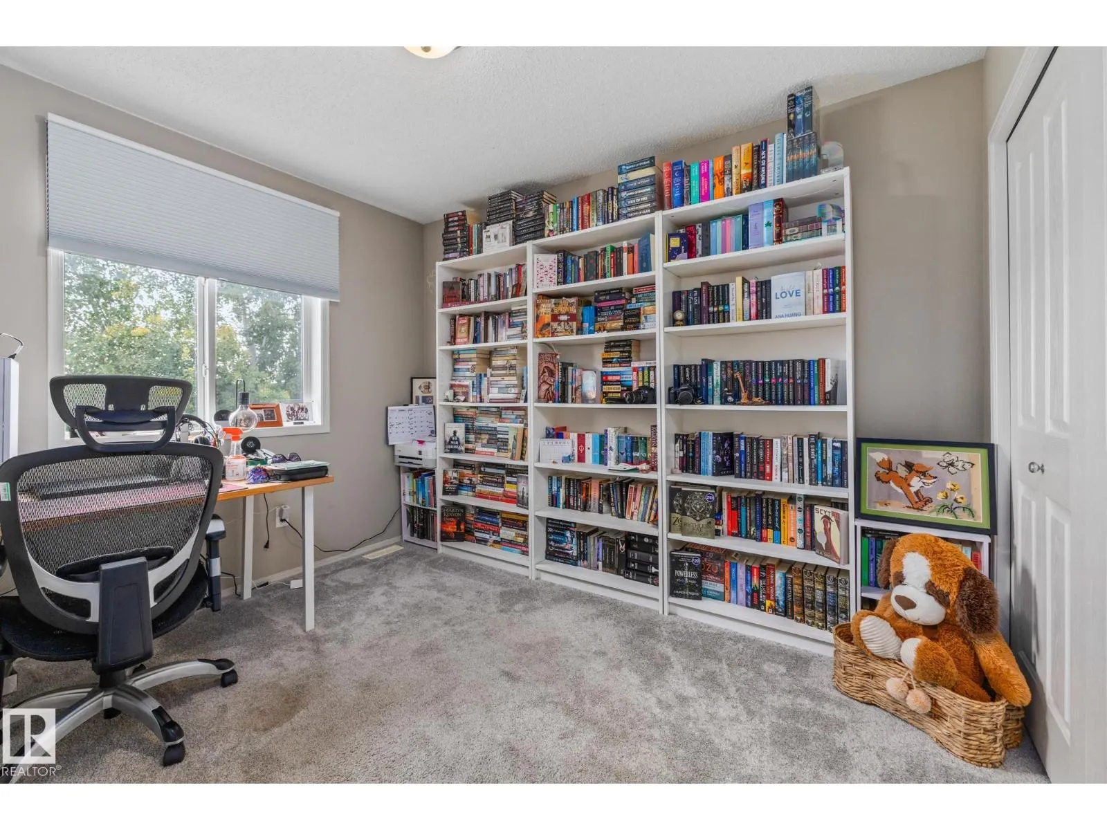 61 Vaughn AV