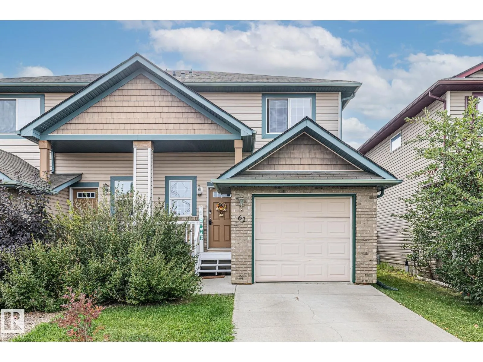 61 Vaughn AV