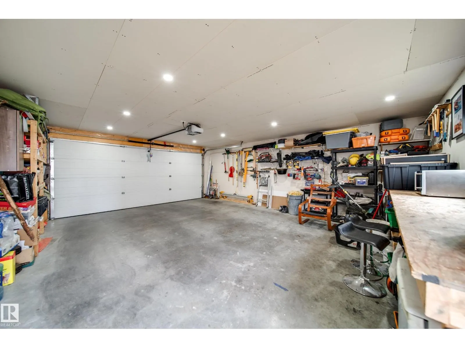 14823 140 ST NW