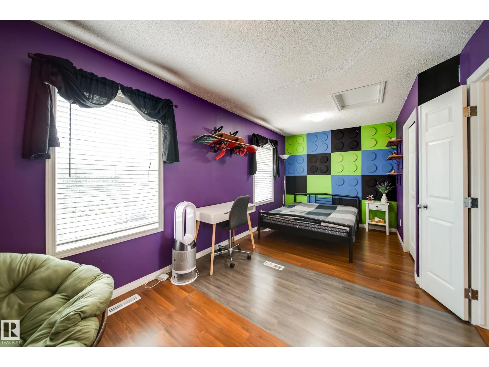 14823 140 ST NW