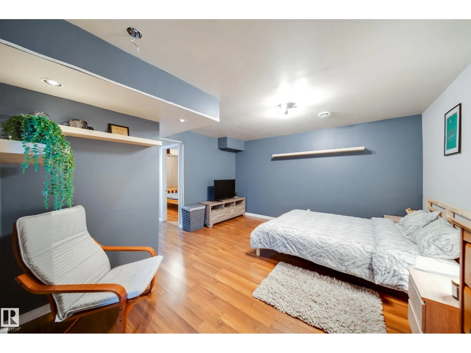 14823 140 ST NW