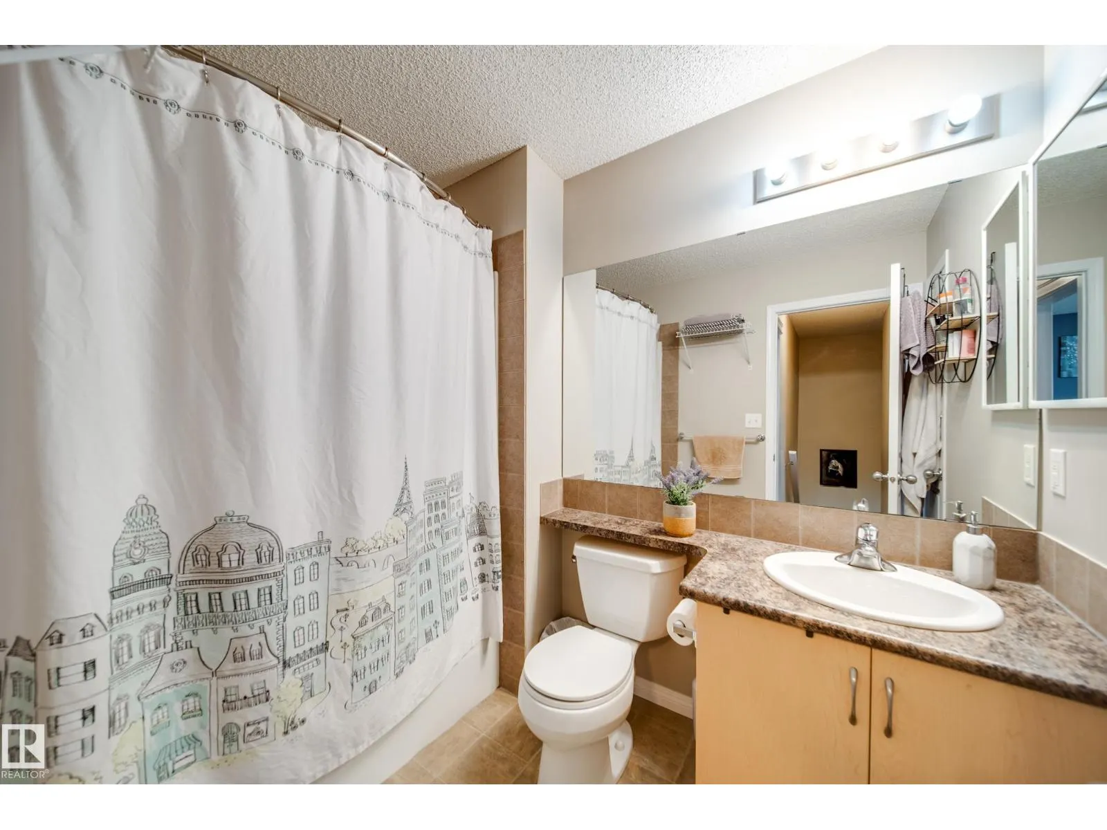 14823 140 ST NW