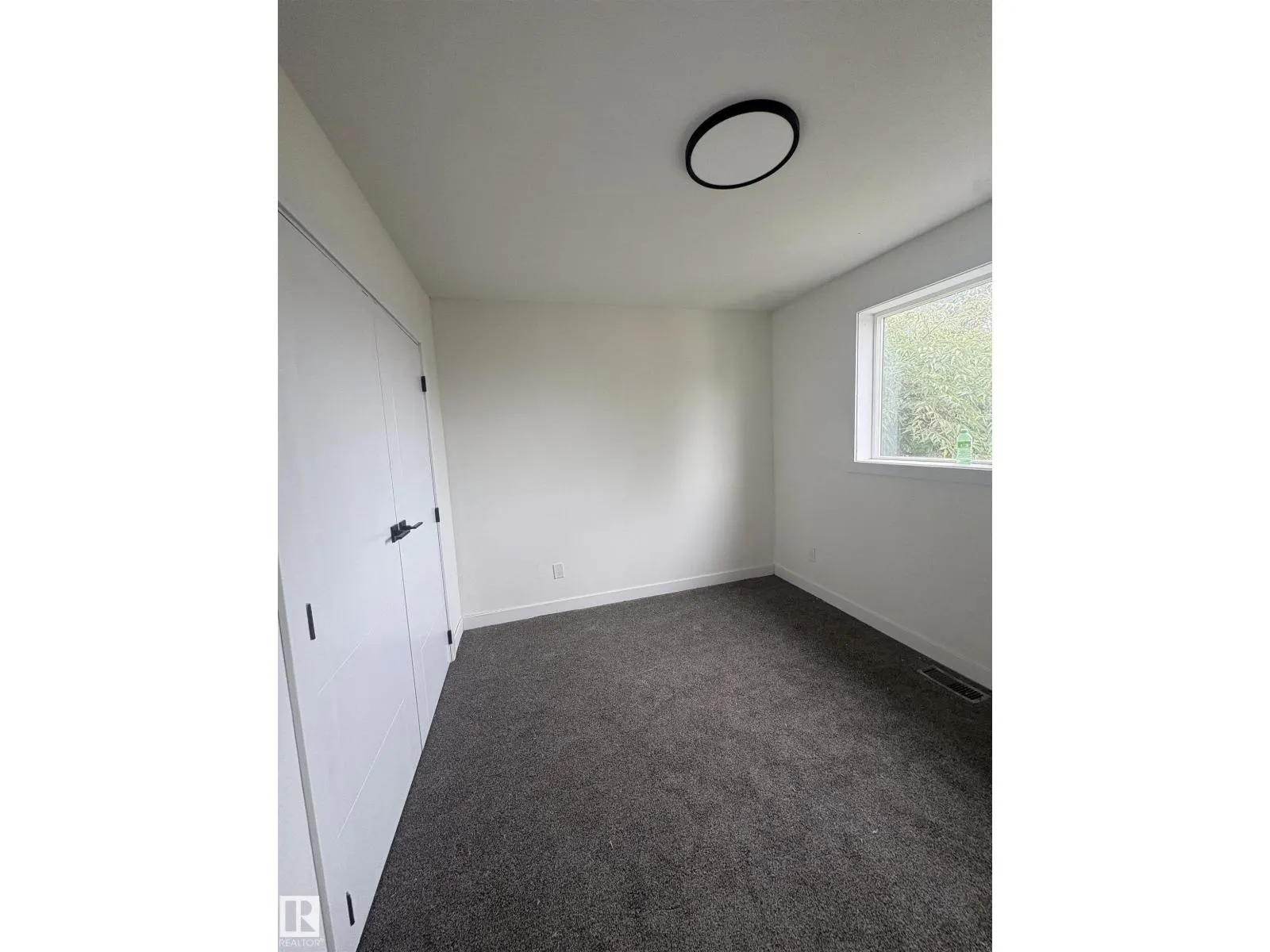 12907 26 ST NW