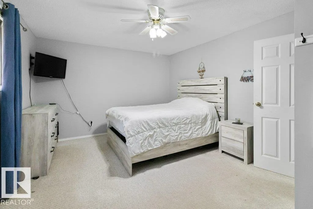 106 MARION PL