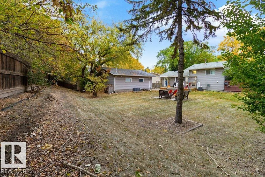 106 MARION PL