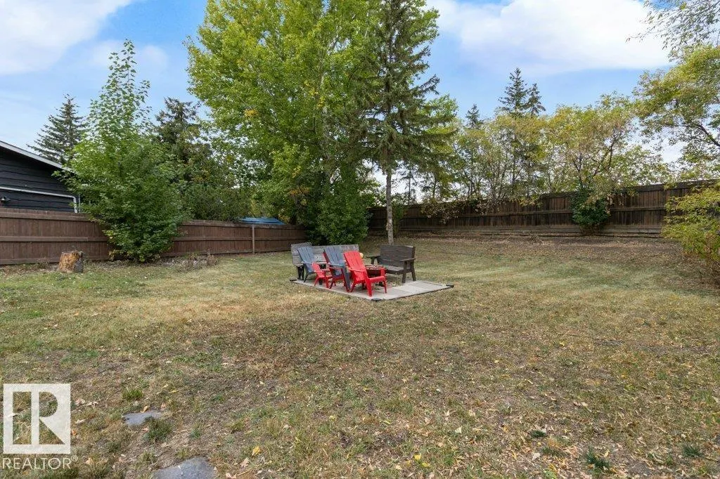106 MARION PL