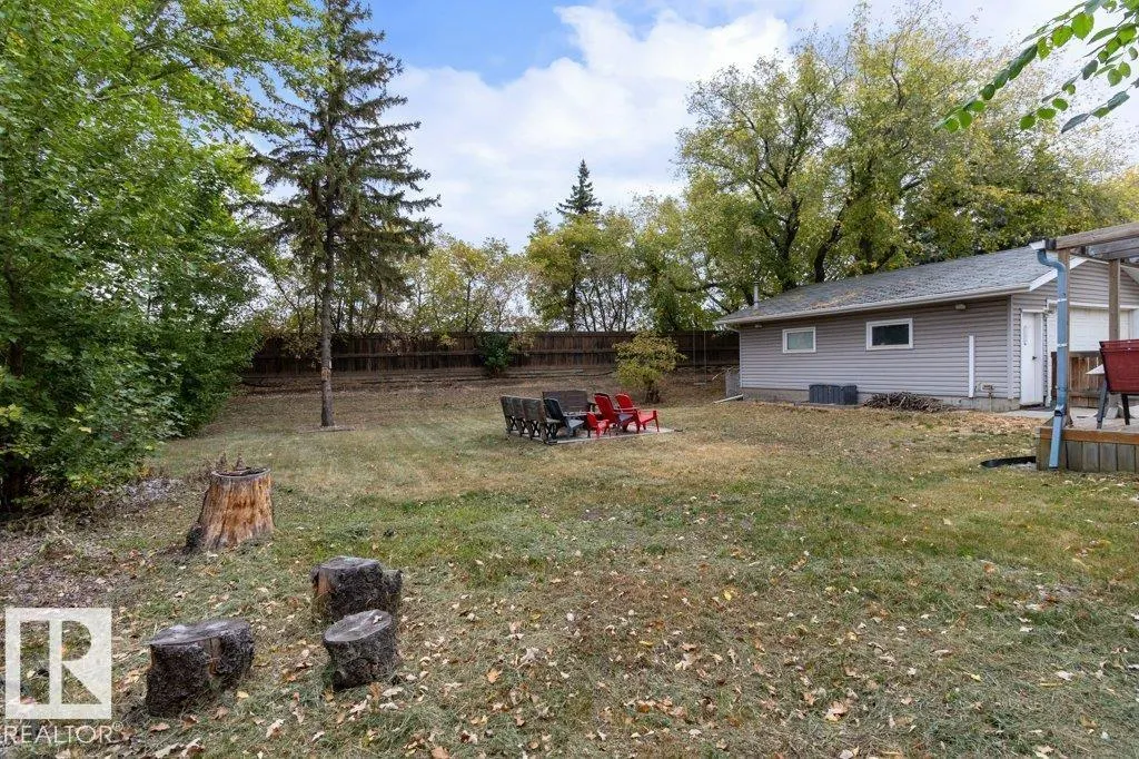 106 MARION PL