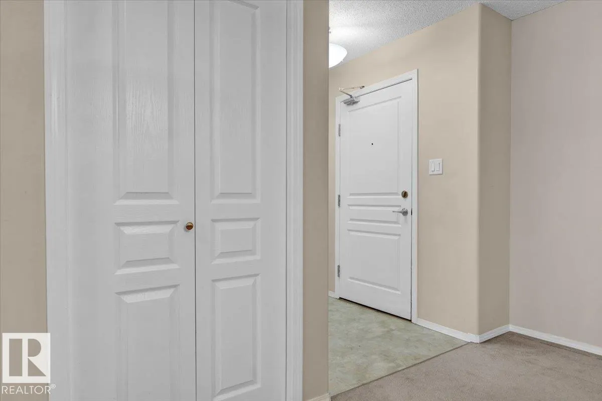 #140 16035 132 ST NW