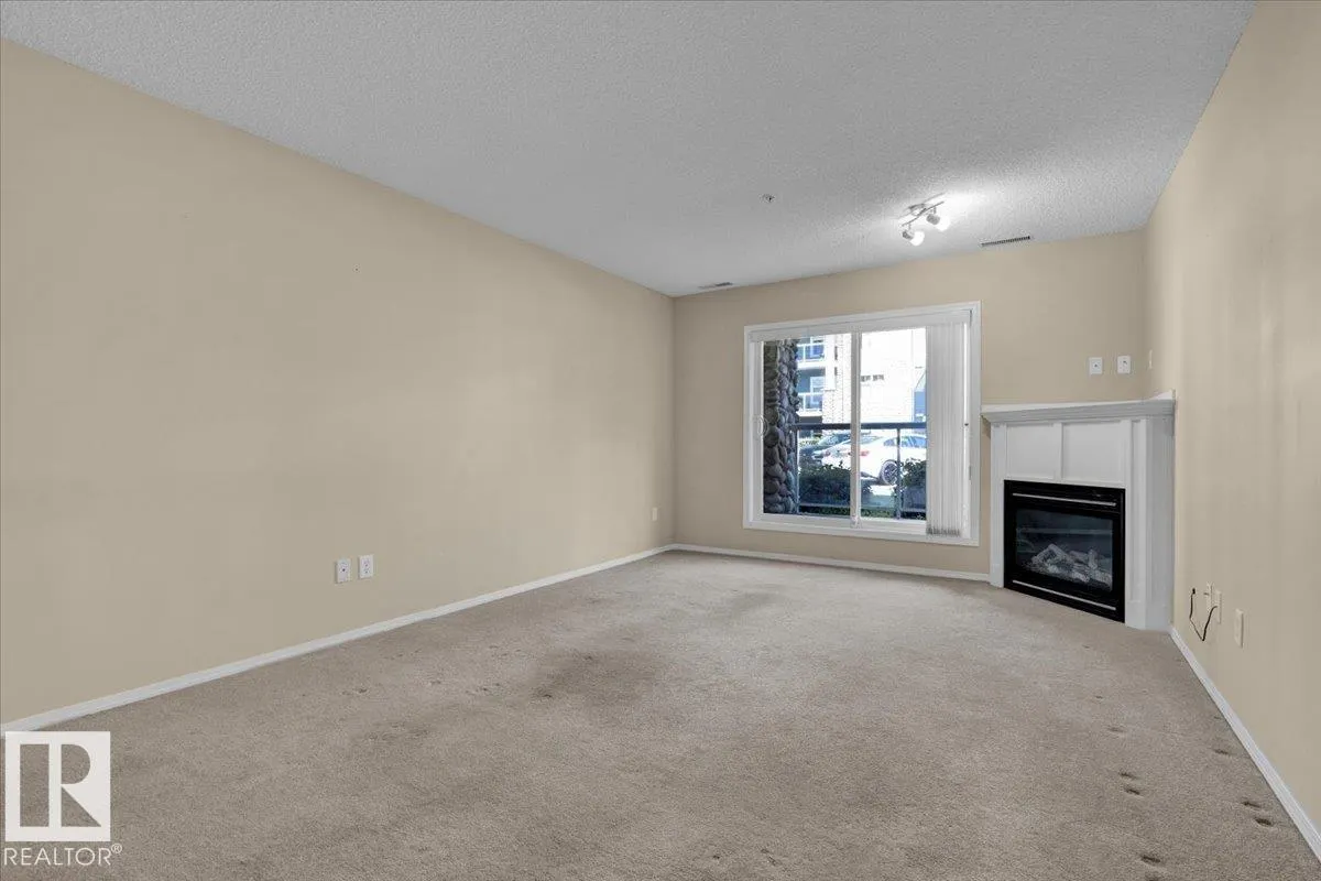 #140 16035 132 ST NW