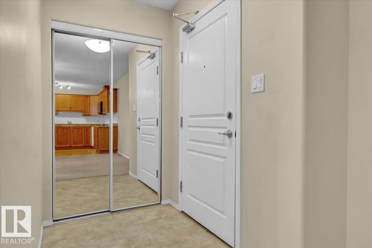 #140 16035 132 ST NW