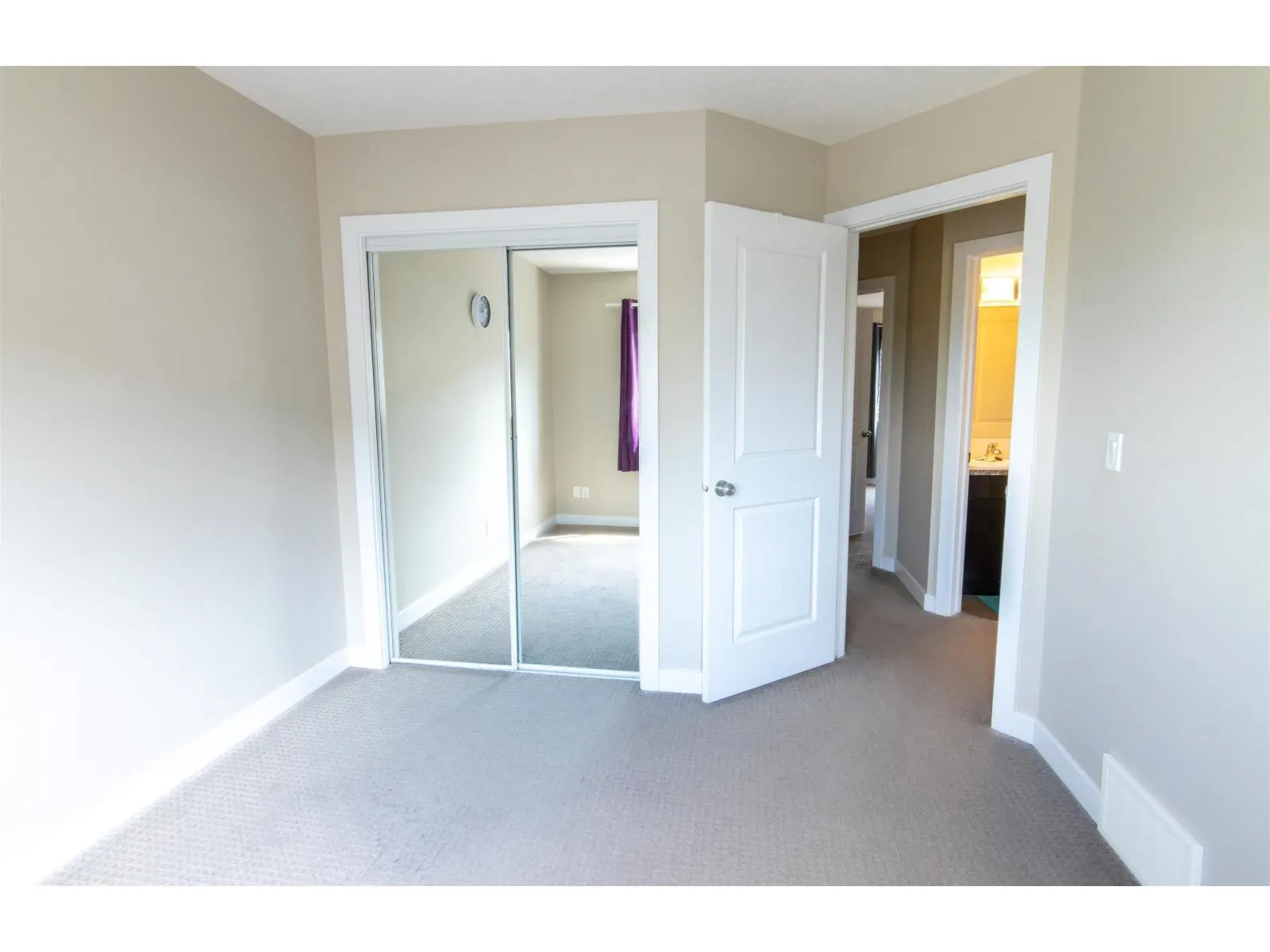 13810 166 AV NW