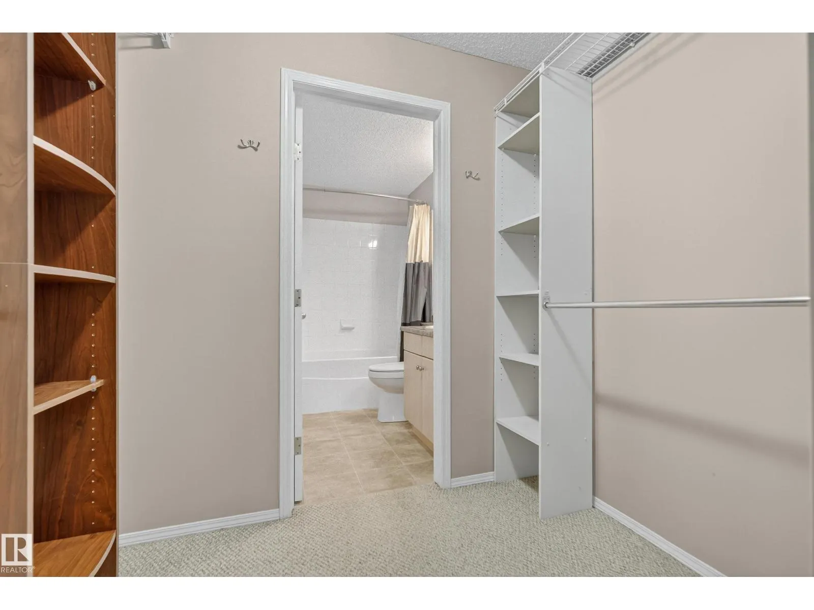 #227 16303 95 ST NW