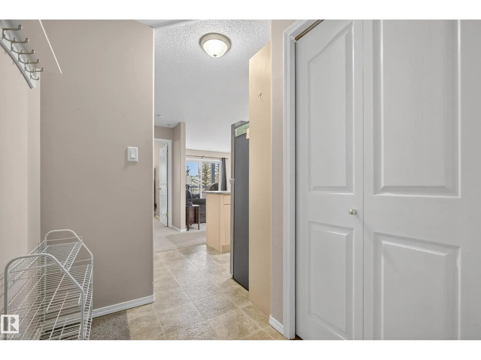 #227 16303 95 ST NW