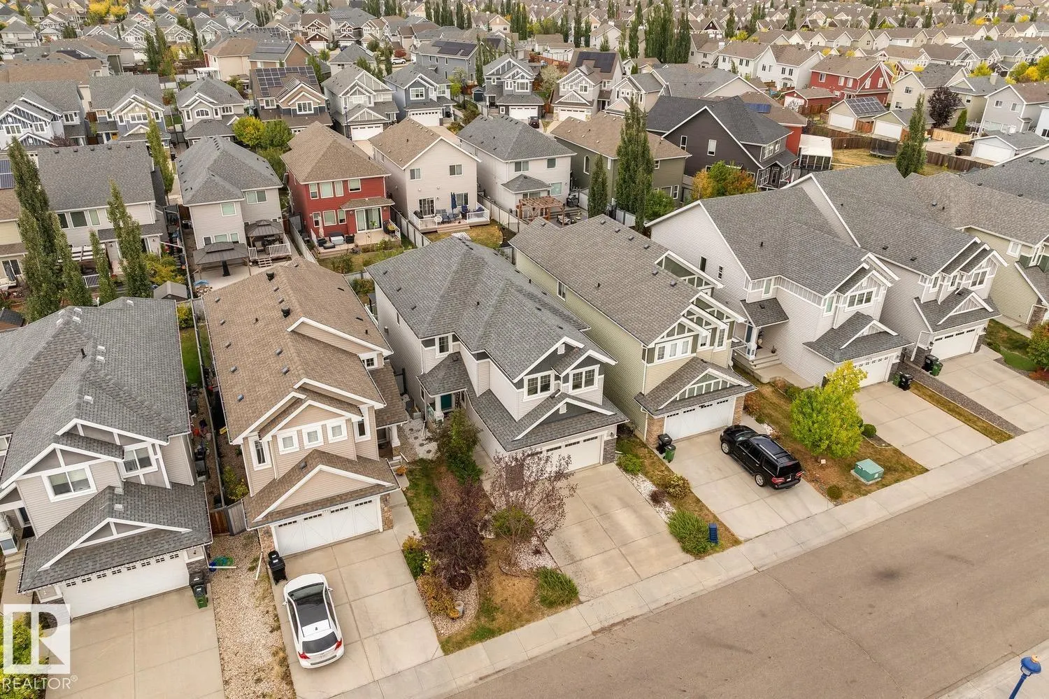7618 20A AV SW