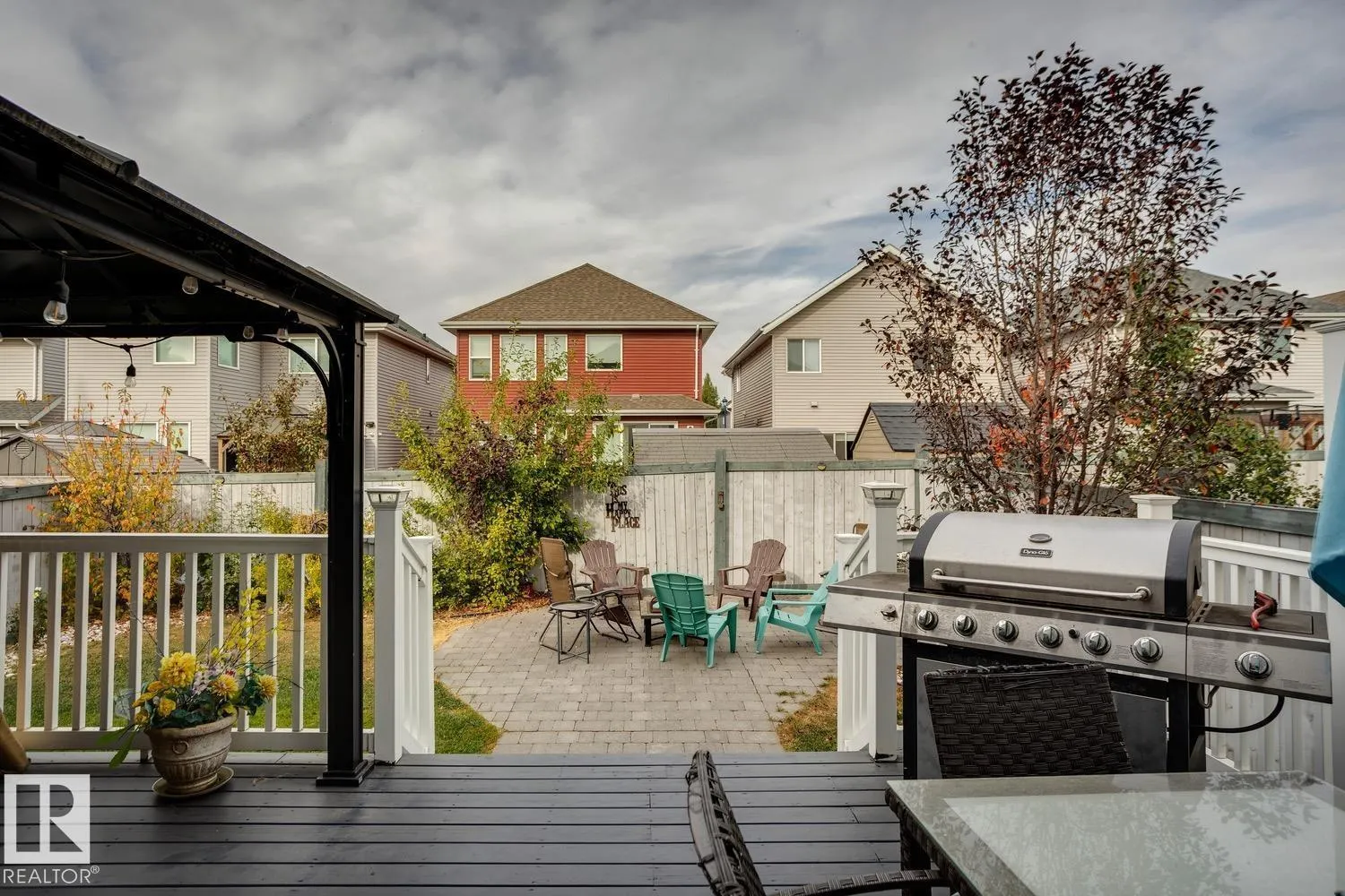 7618 20A AV SW