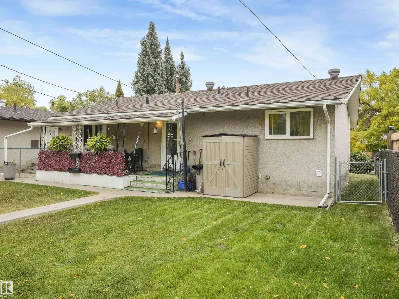 16530 104 AV NW