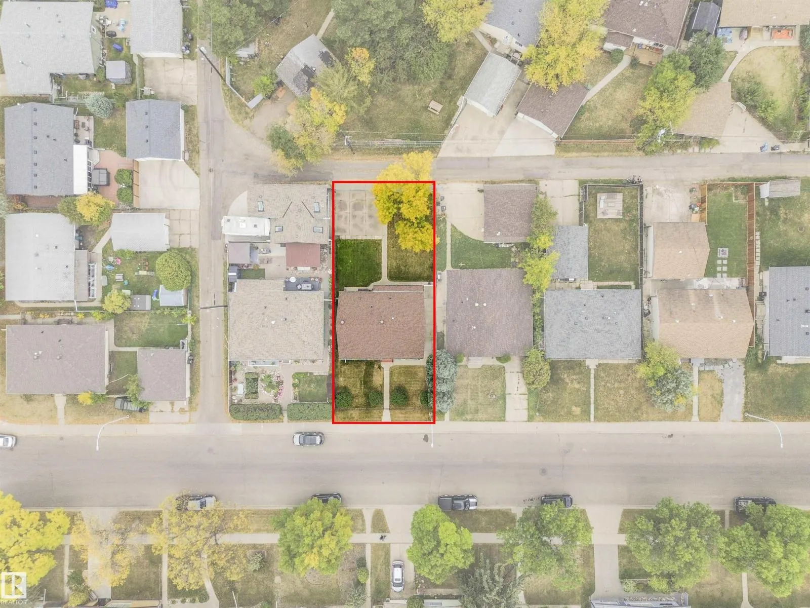 16530 104 AV NW