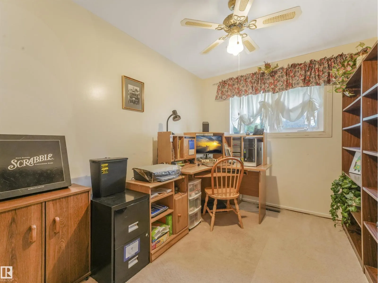 16530 104 AV NW