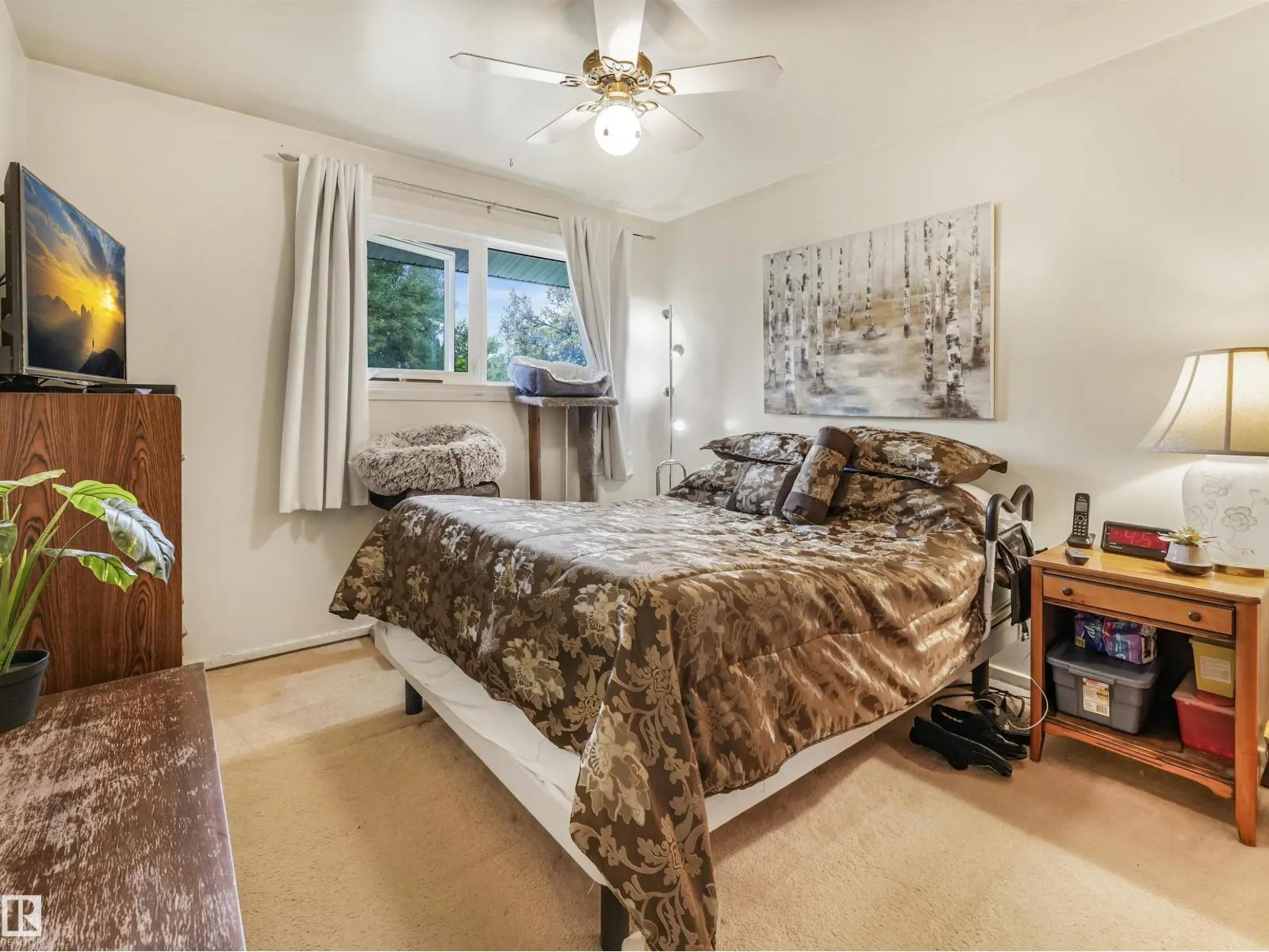 16530 104 AV NW