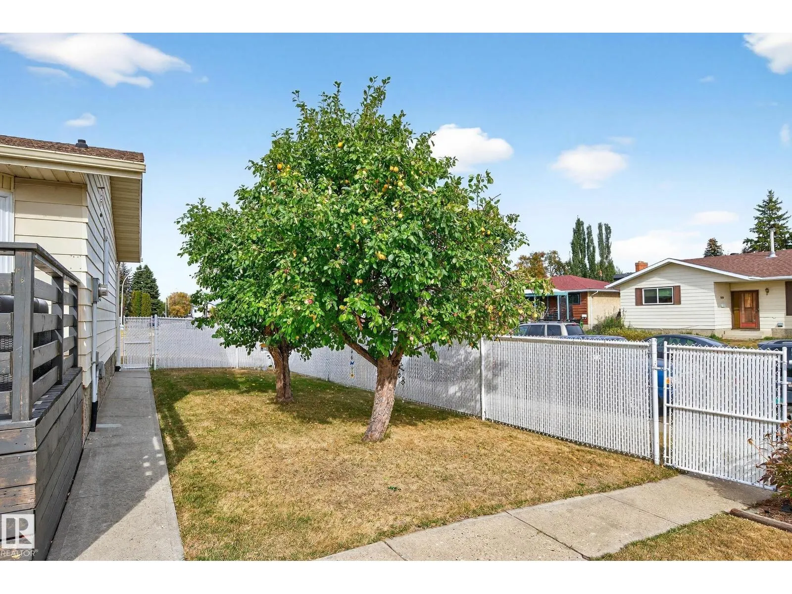16508 114 ST NW