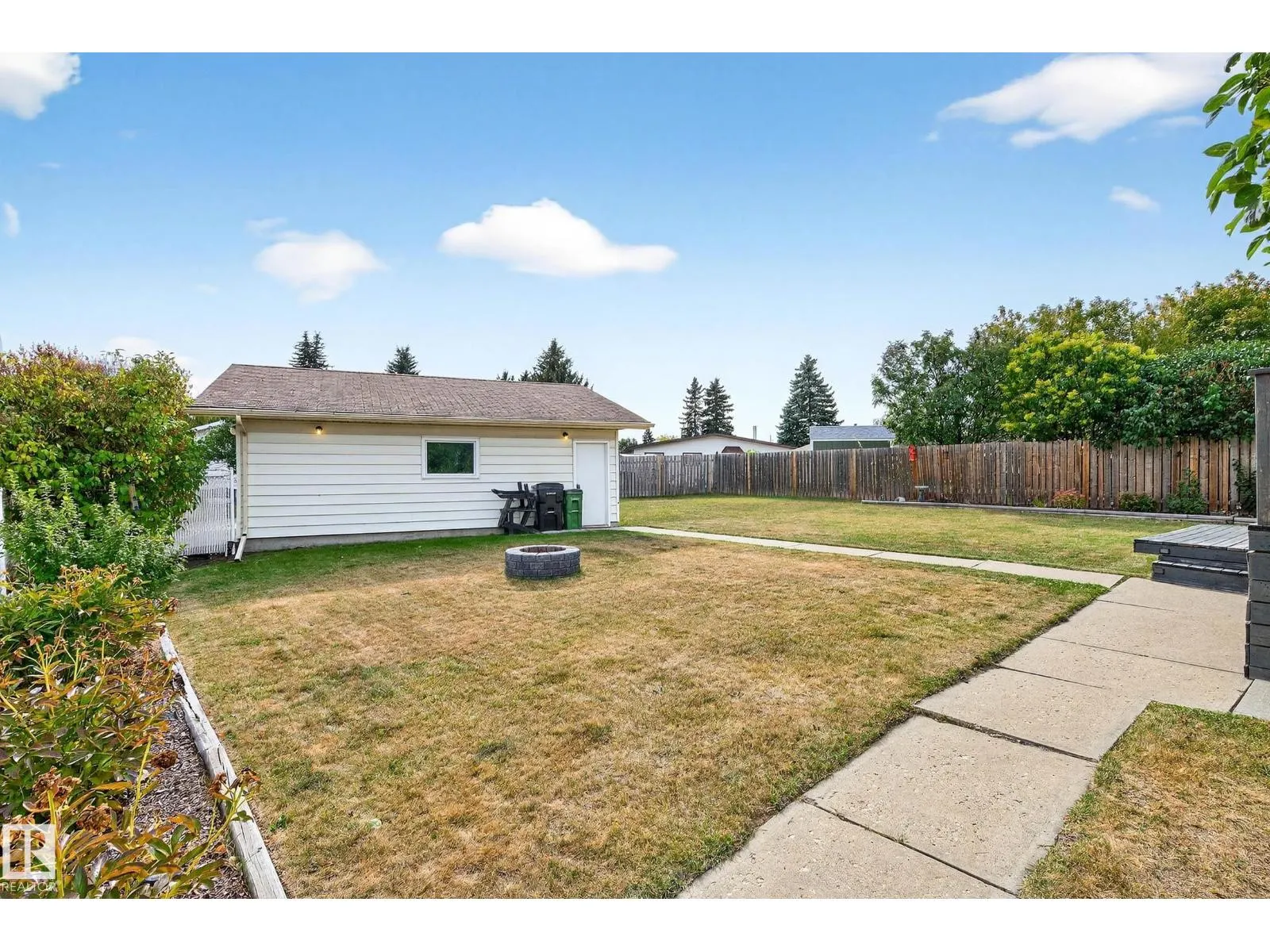 16508 114 ST NW