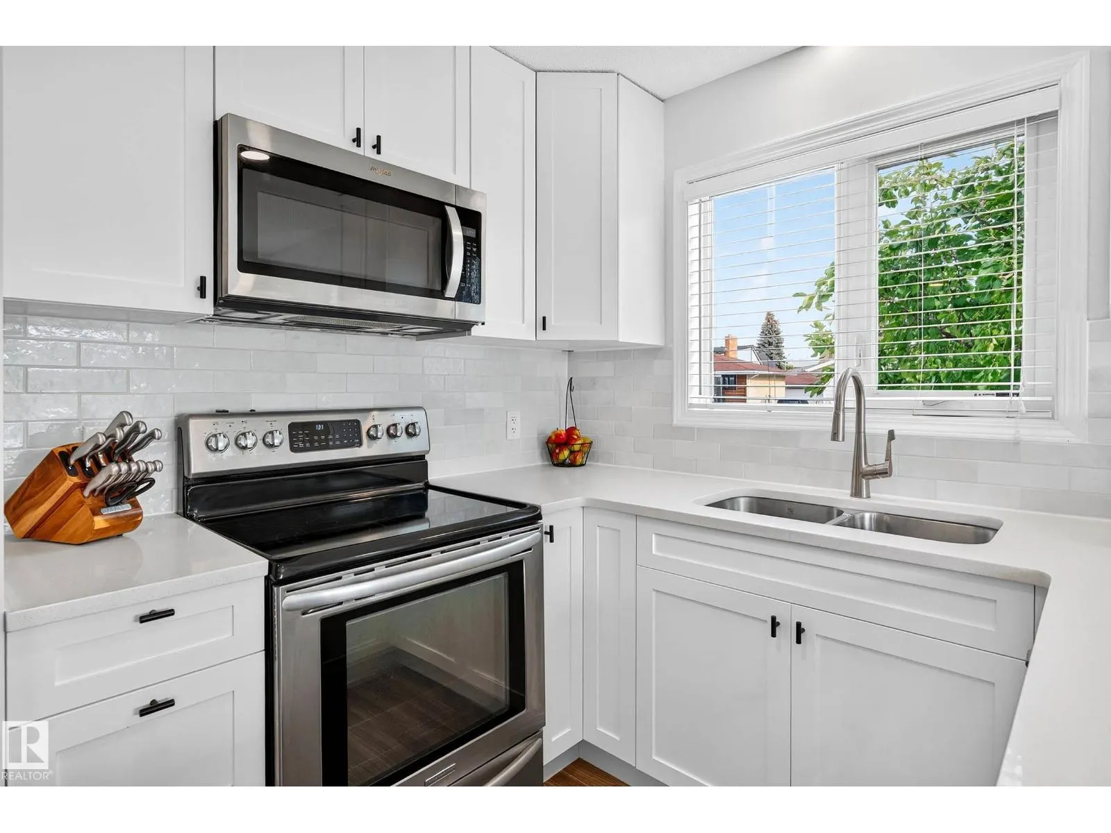 16508 114 ST NW