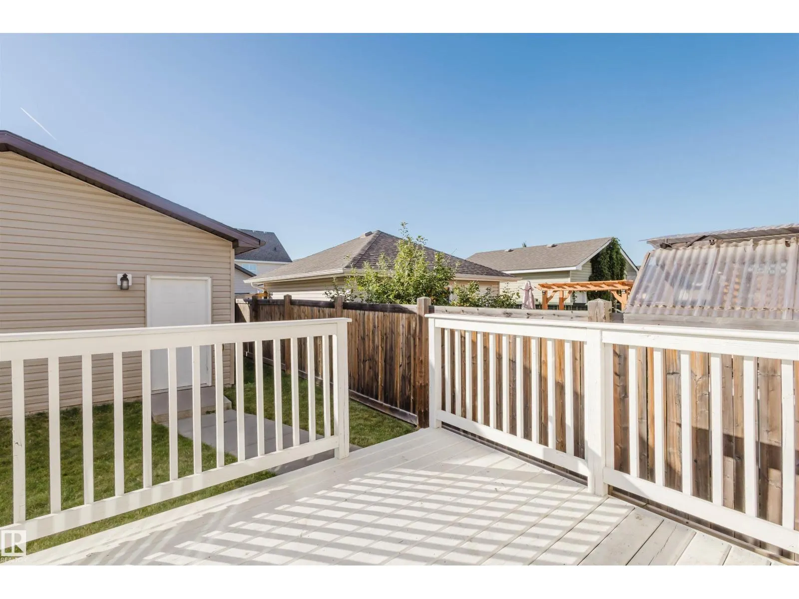 9428 212 ST NW