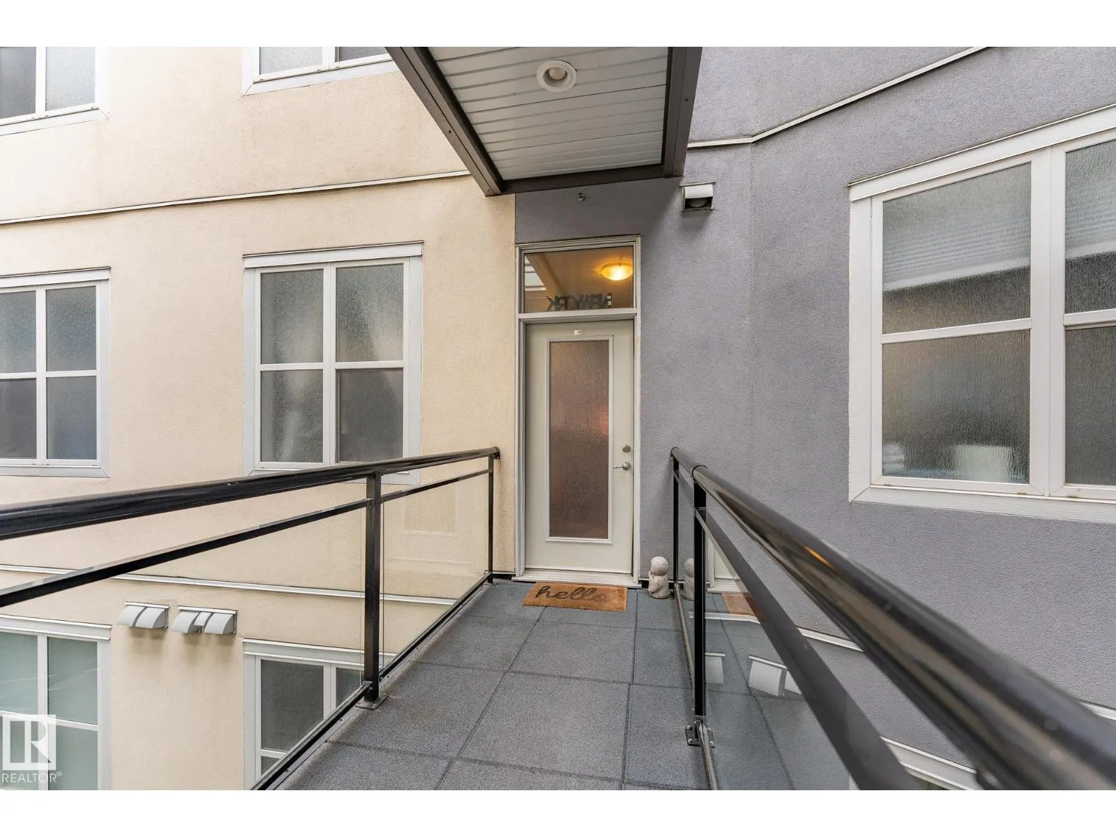 #416 10147 112 ST NW
