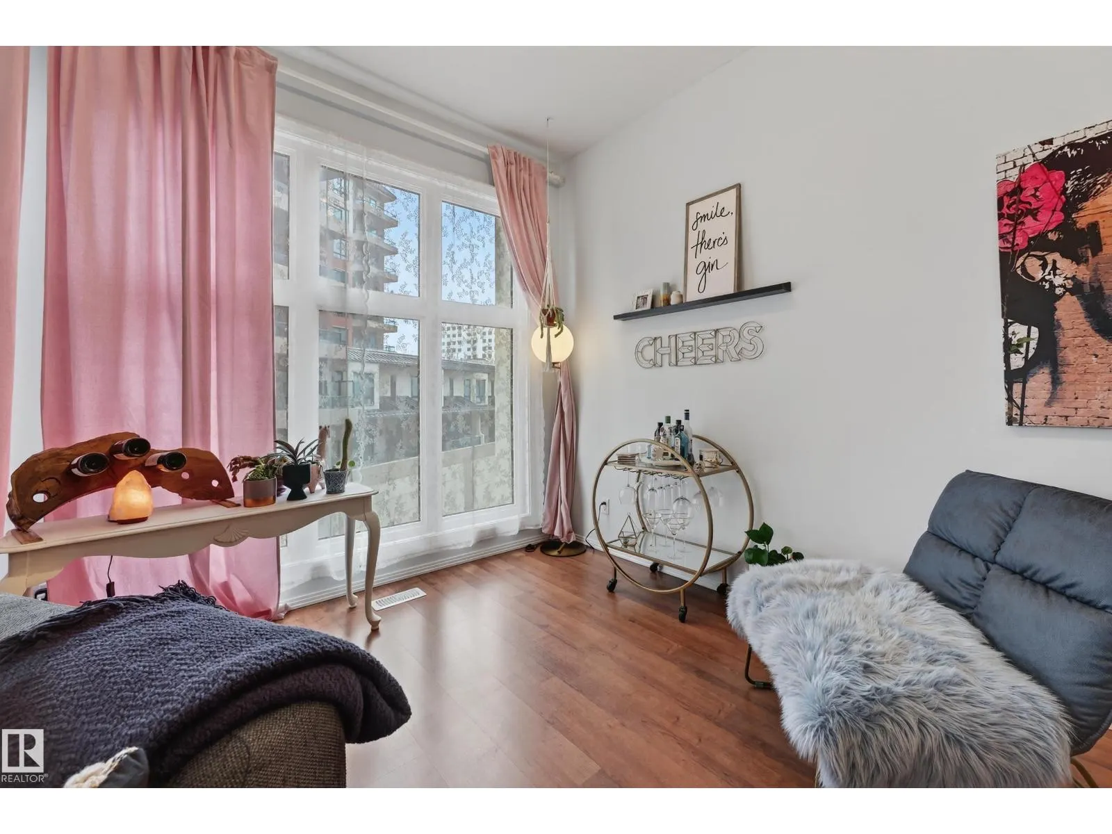 #416 10147 112 ST NW
