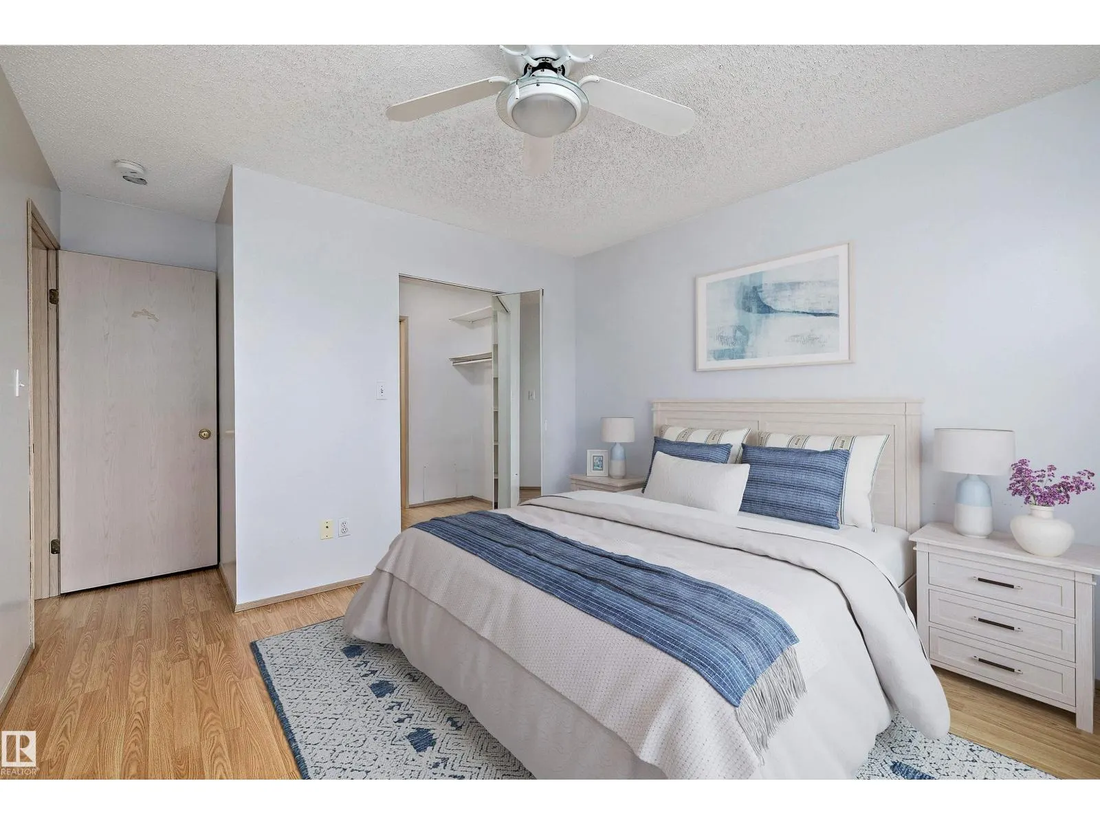 #318 5005 31 AV NW