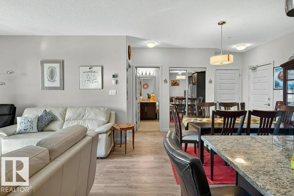 #329 503 ALBANY WY NW
