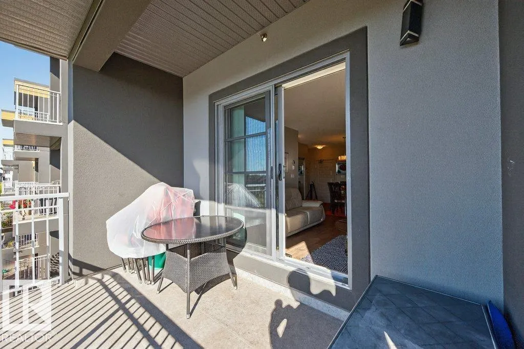 #329 503 ALBANY WY NW