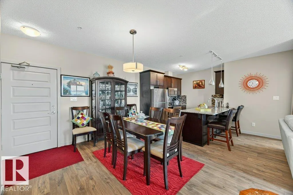#329 503 ALBANY WY NW
