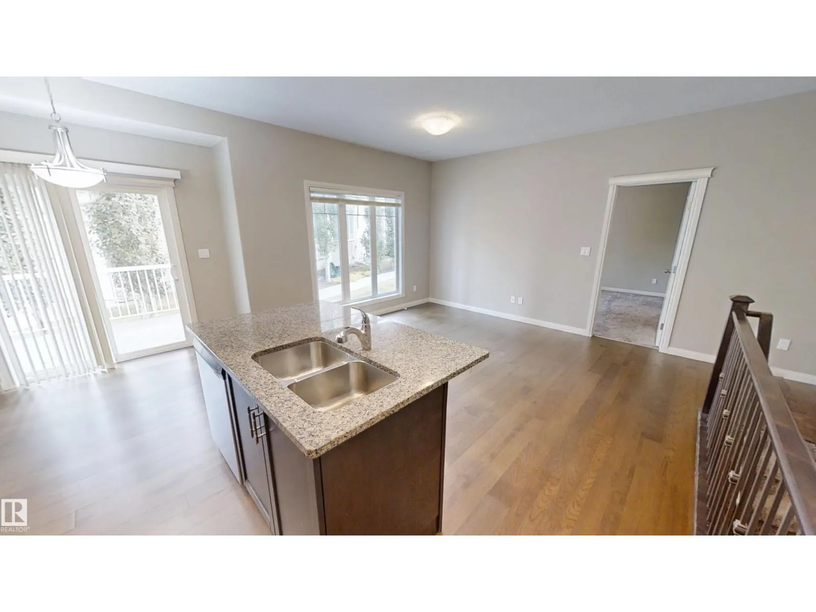 #59 18230 104A ST NW
