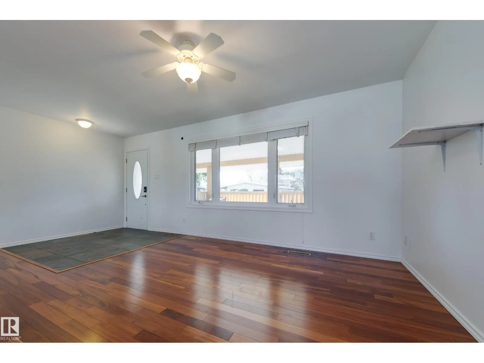 6108 84 AV NW NW