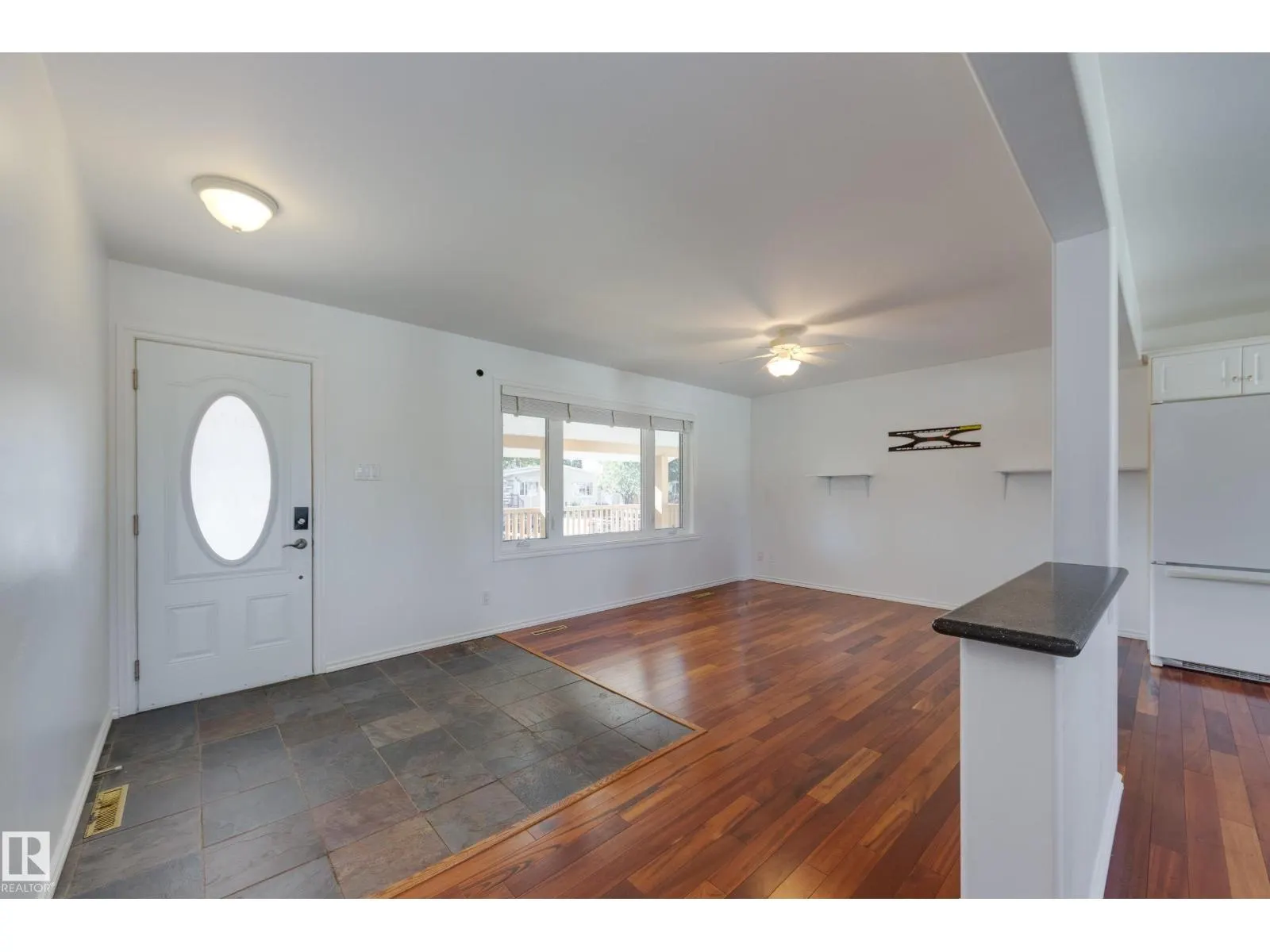 6108 84 AV NW NW