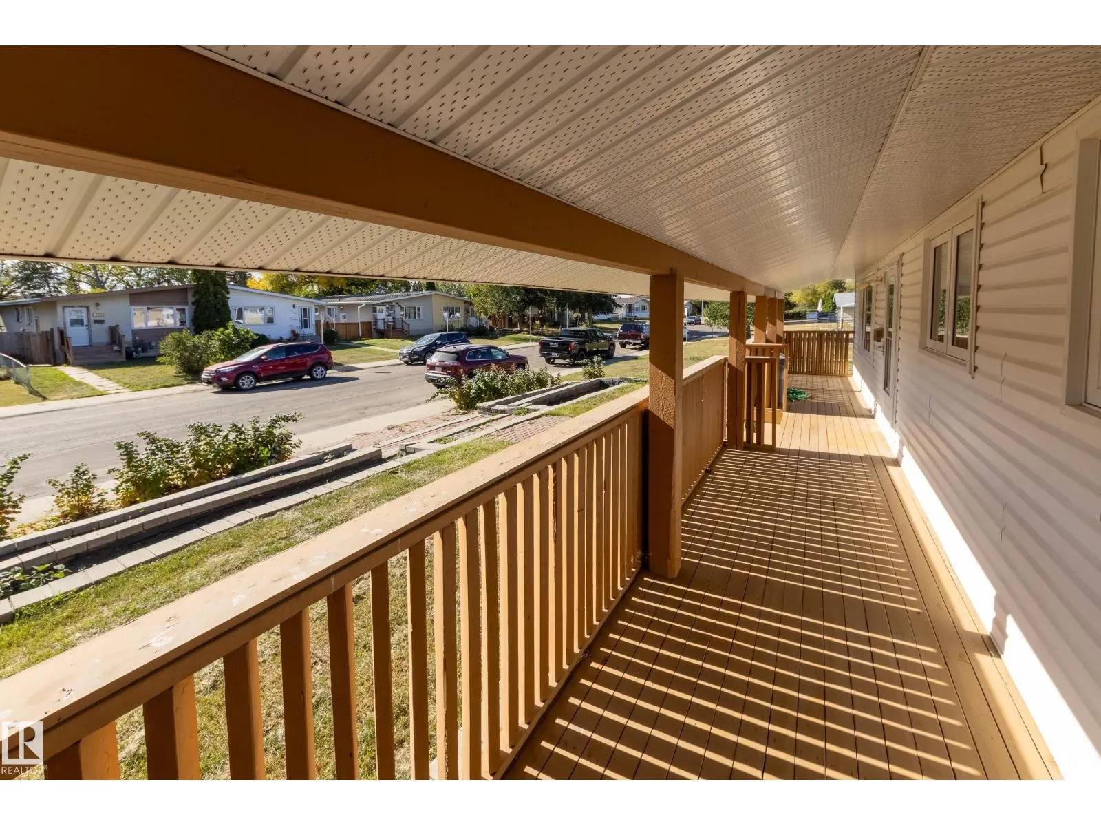 6108 84 AV NW NW