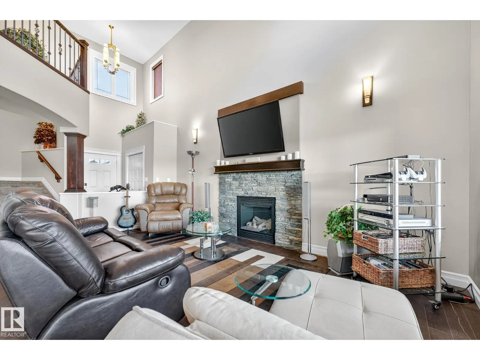 20616 131 AV NW