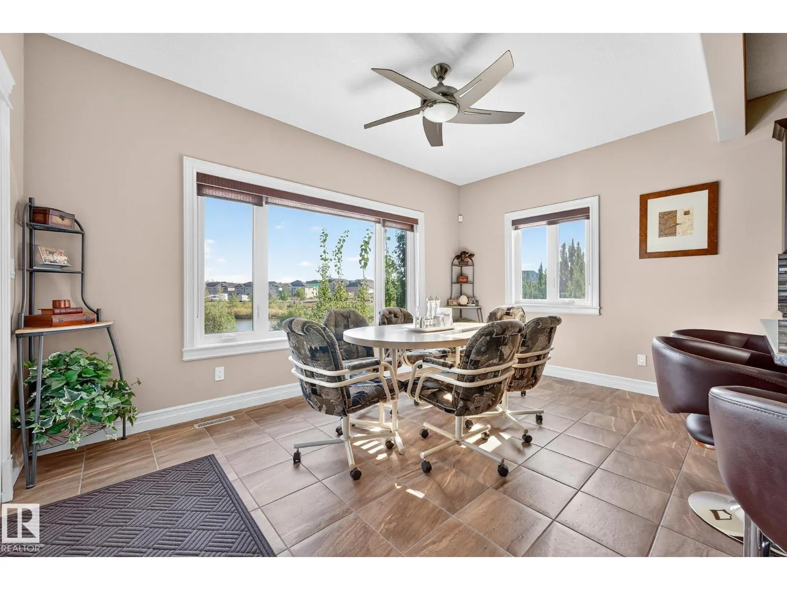 20616 131 AV NW
