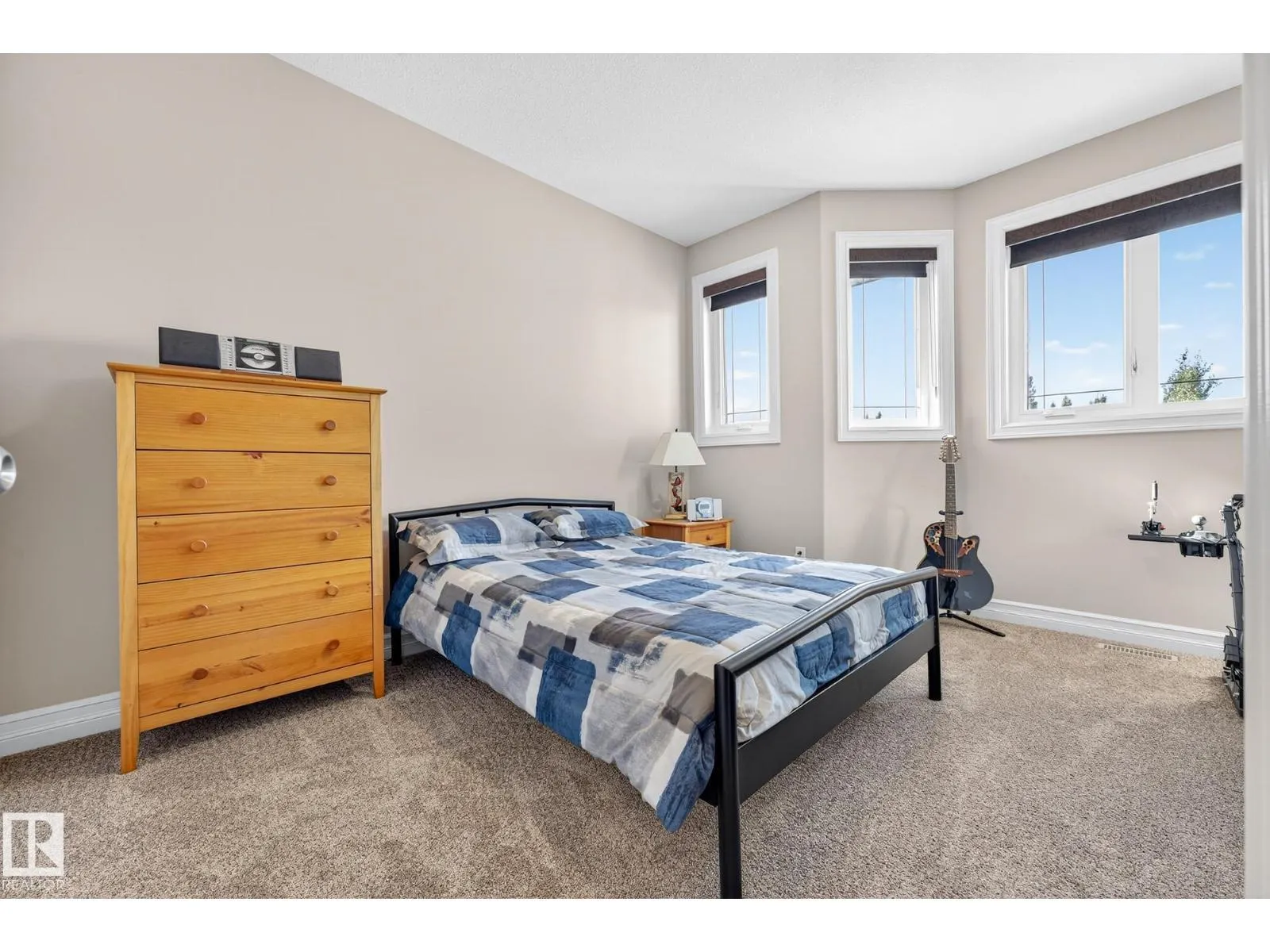 20616 131 AV NW