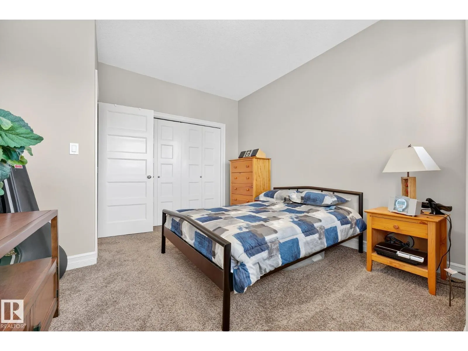 20616 131 AV NW