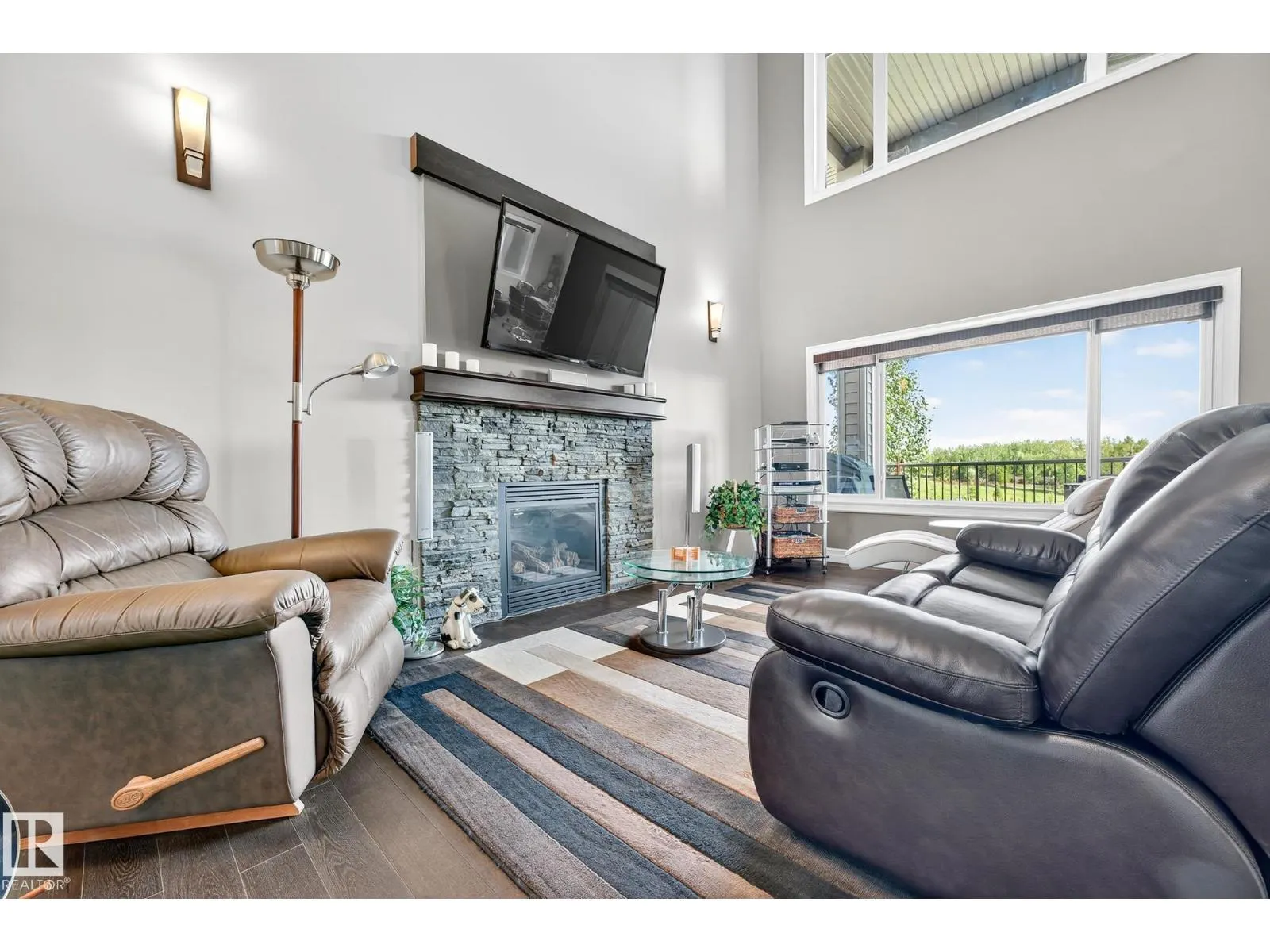 20616 131 AV NW