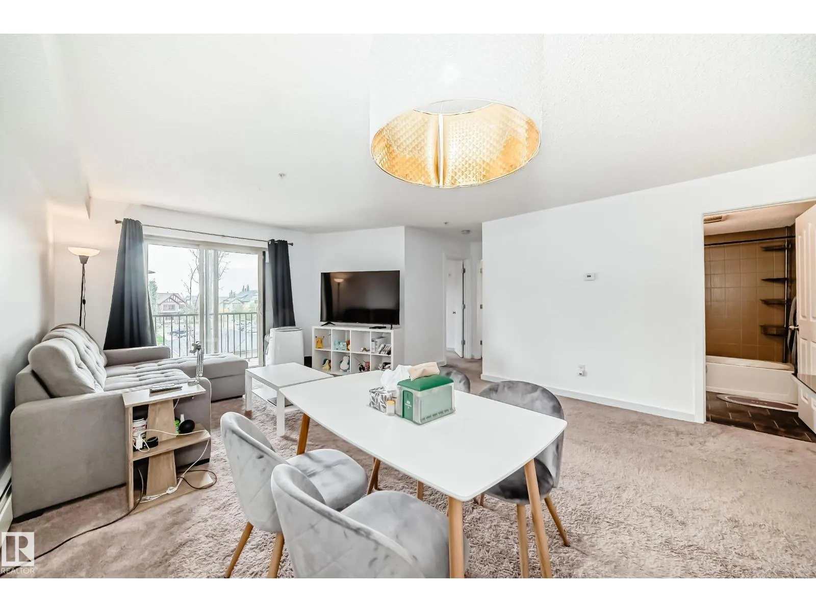 #303 1070 McConachie Blvd NW