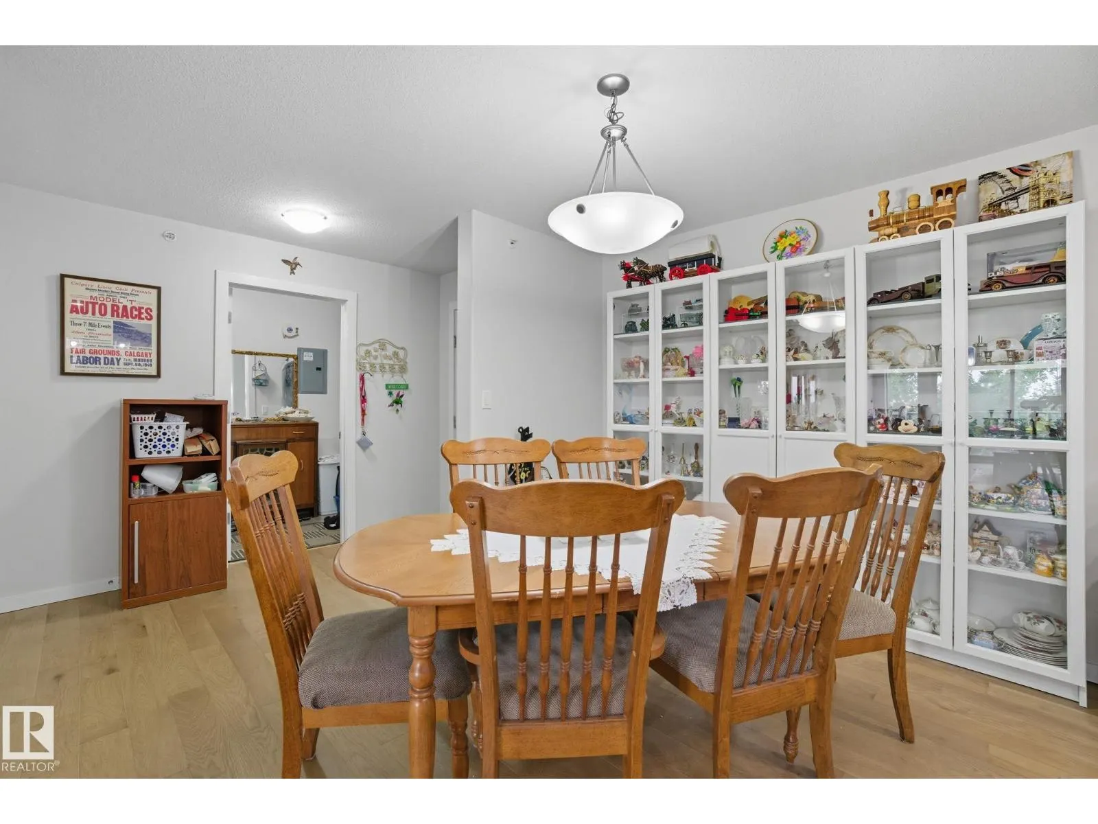 #412 278 SUDER GREENS DR NW