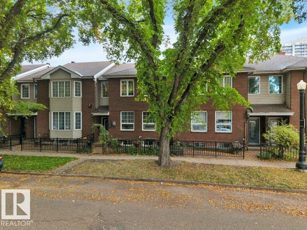 9740 101 ST NW