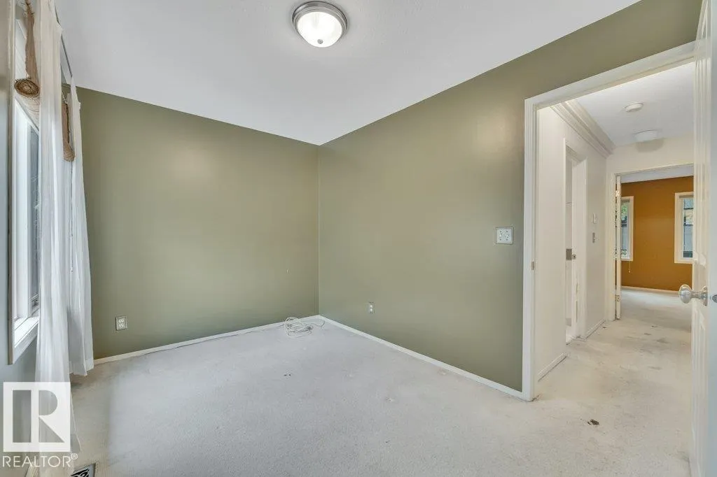 9740 101 ST NW