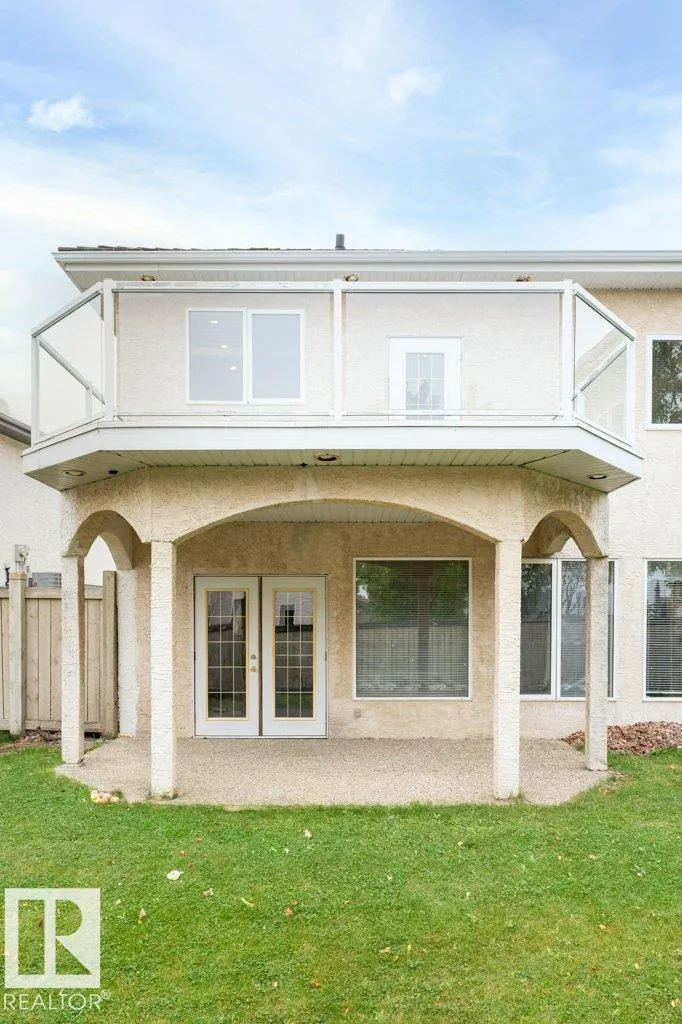 429 NORWAY CRESCENT