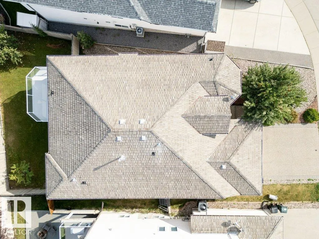 429 NORWAY CRESCENT